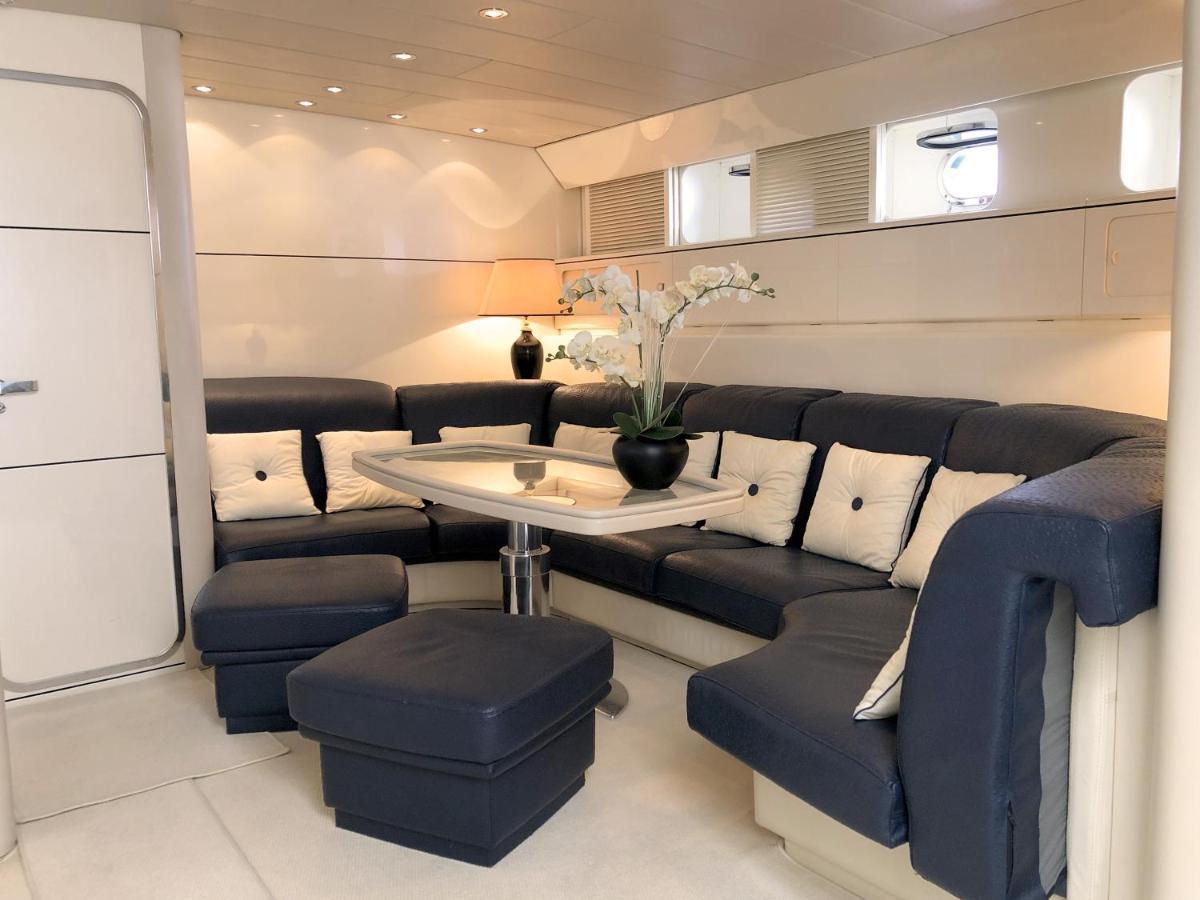 Home Sweet Boat - Chambres d'hôtes Empuriabrava Exterior foto