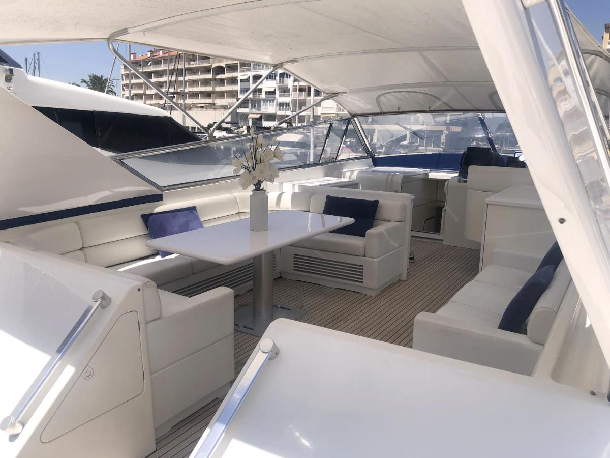 Home Sweet Boat - Chambres d'hôtes Empuriabrava Exterior foto