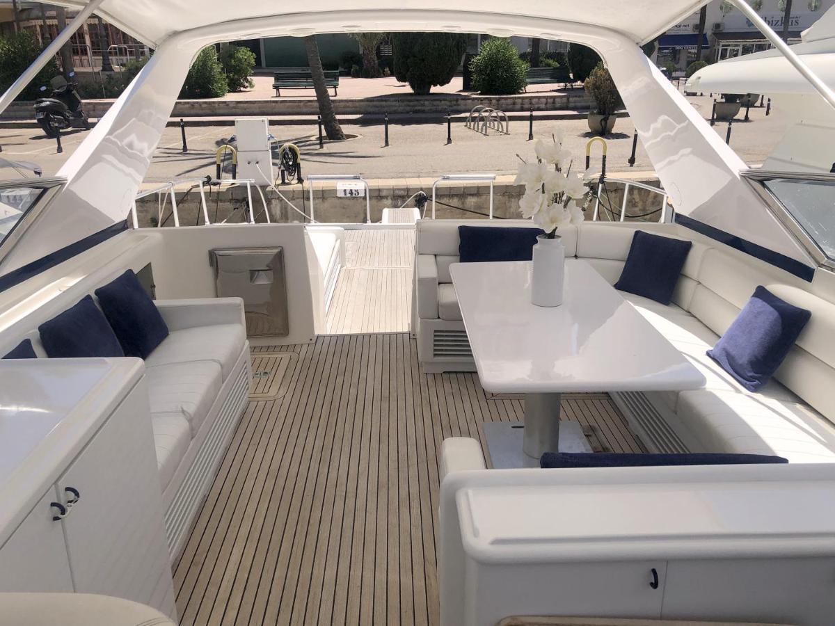 Home Sweet Boat - Chambres d'hôtes Empuriabrava Exterior foto